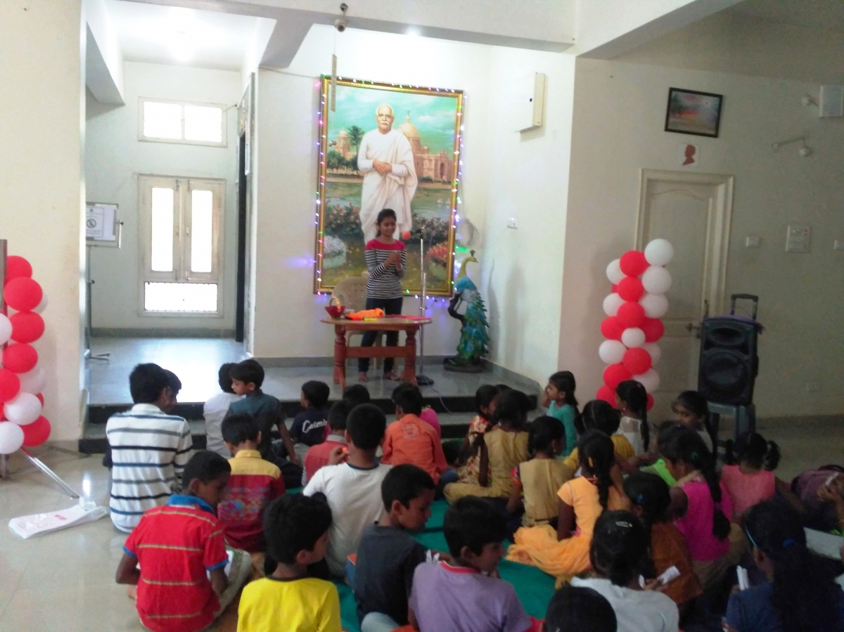 Arts & Crafts Children-Camp-at-Sangareddy-Center       